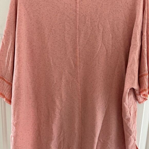 First Love oversized peach t shirt - Picture 4 of 4
